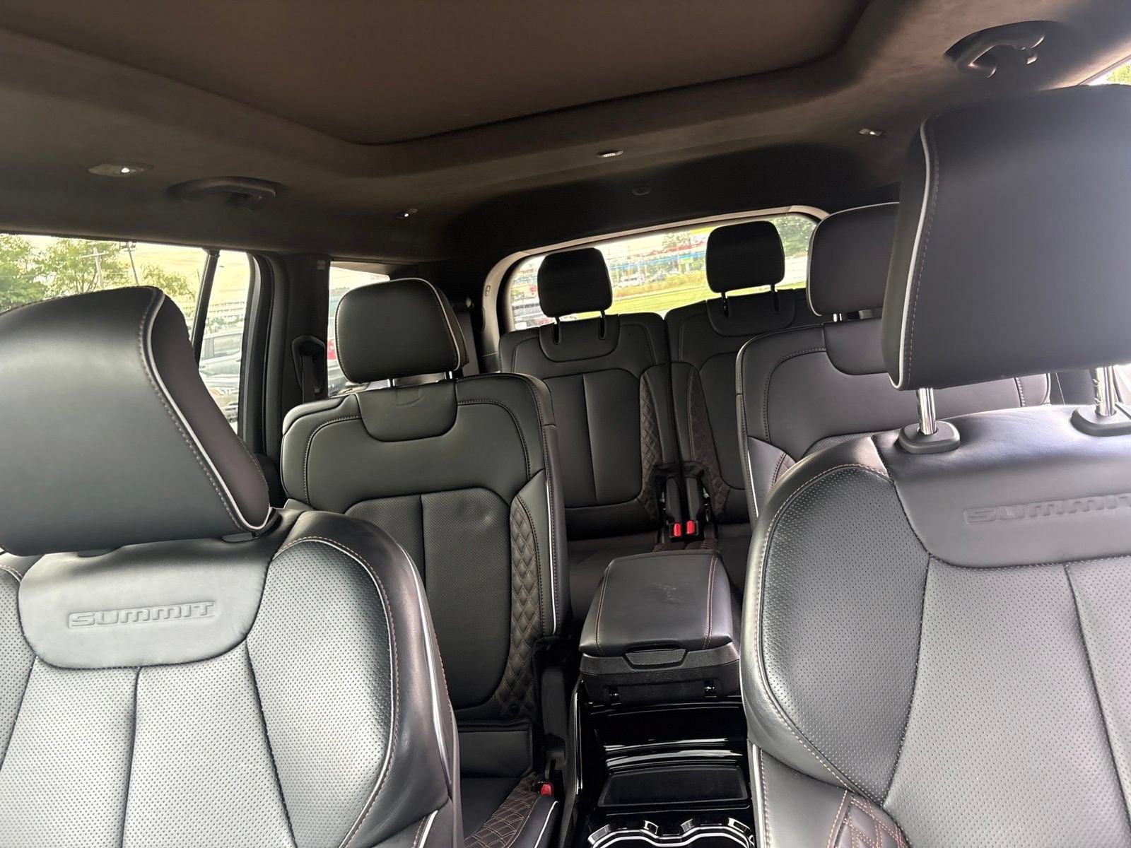 2023 Jeep Grand Cherokee L Summit Reserve