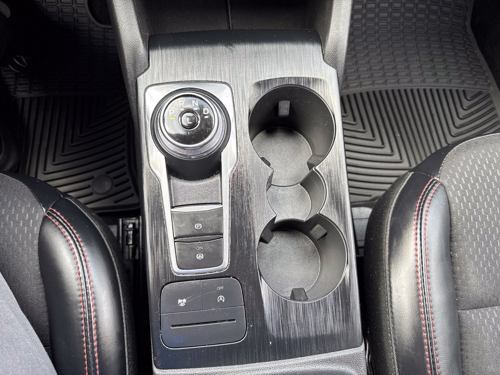 2025 Ford Escape ST-Line Select