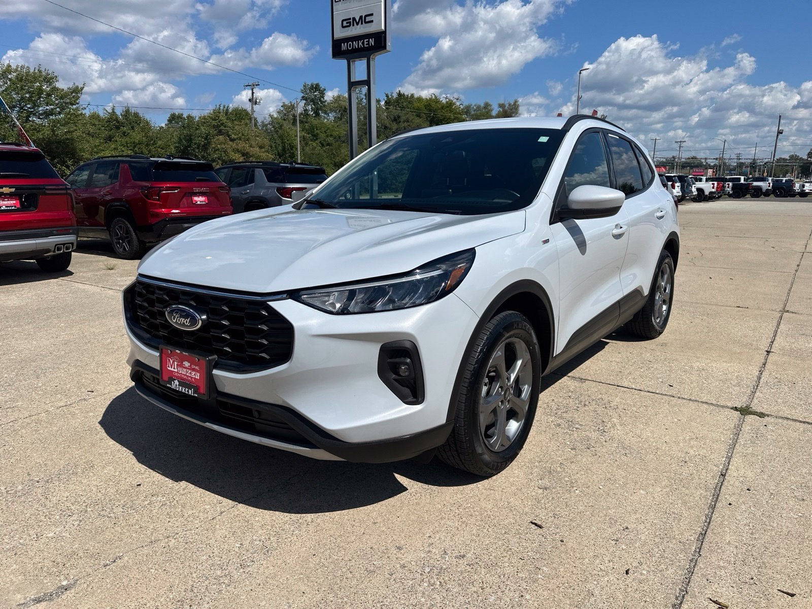 2025 Ford Escape ST-Line Select