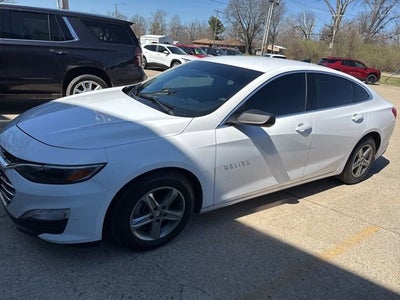 2022 Chevrolet Malibu LS
