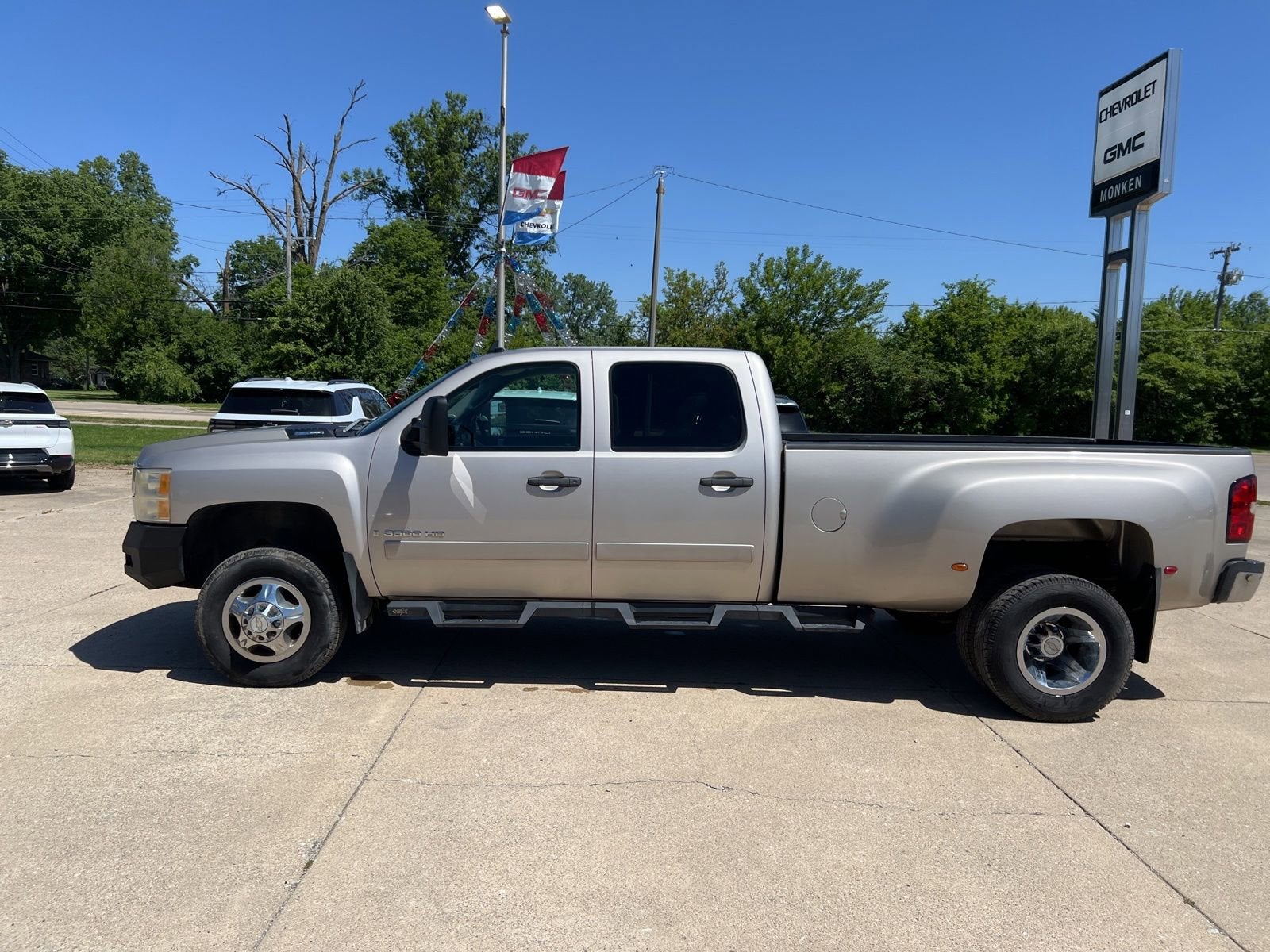 2008 Chevrolet Silverado 3500 HD DRW LT w/2LT