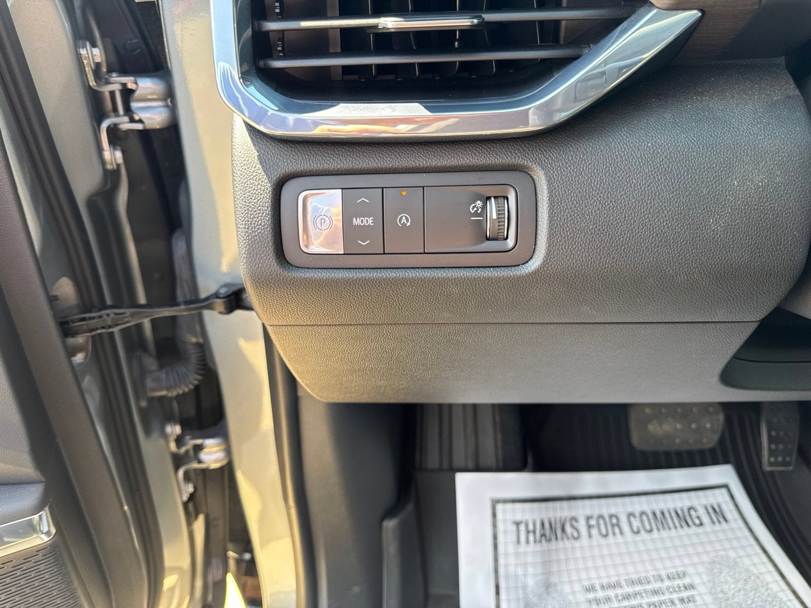 2024 GMC Acadia Denali