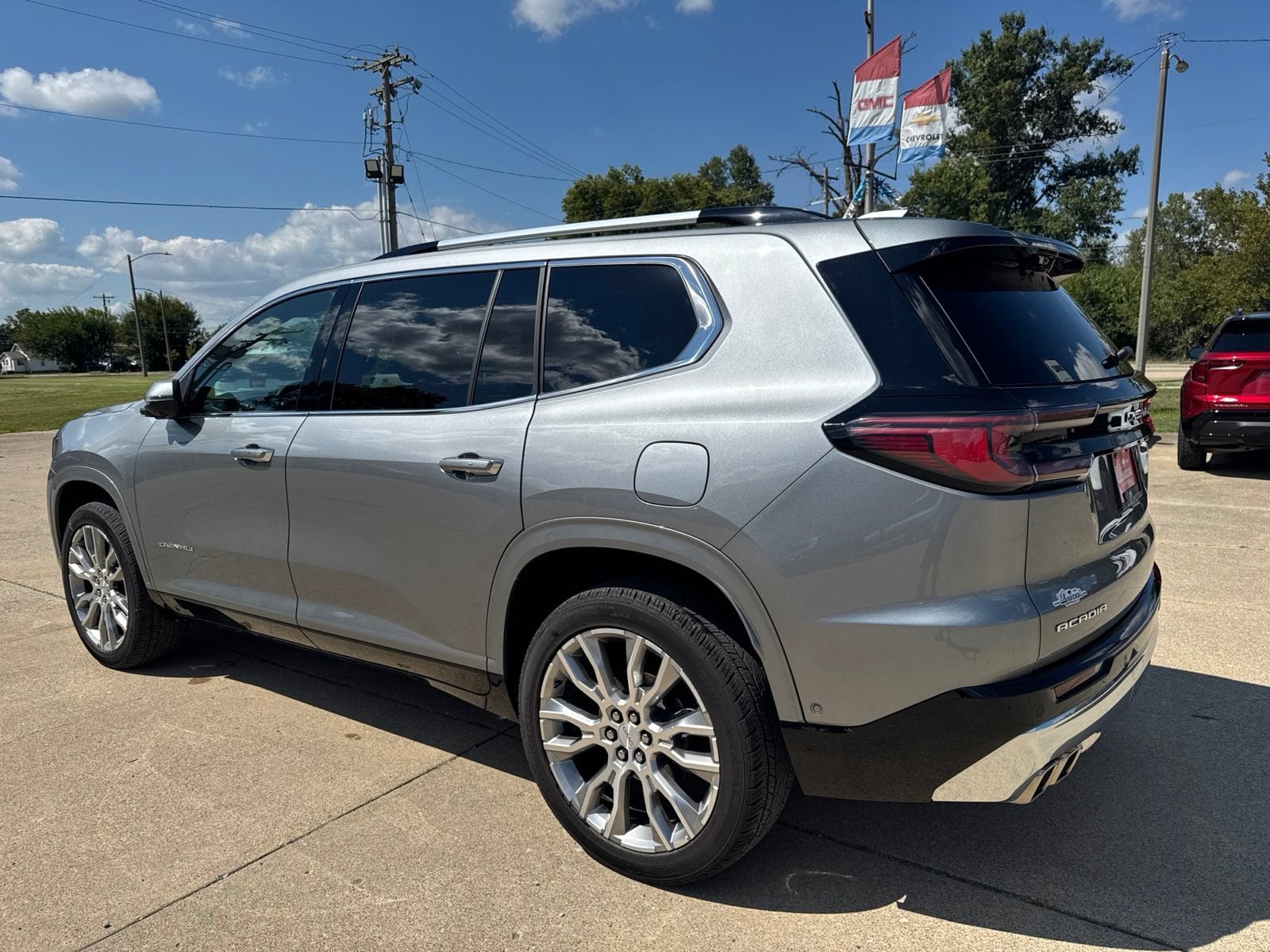 2024 GMC Acadia Denali