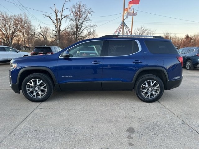 2023 GMC Acadia SLT