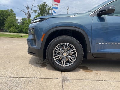 2024 Chevrolet Traverse LS
