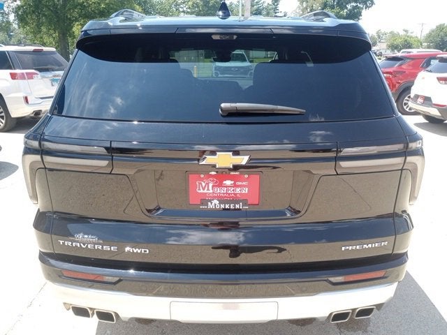 2024 Chevrolet Traverse Premier