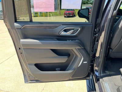 2024 Chevrolet Suburban LT