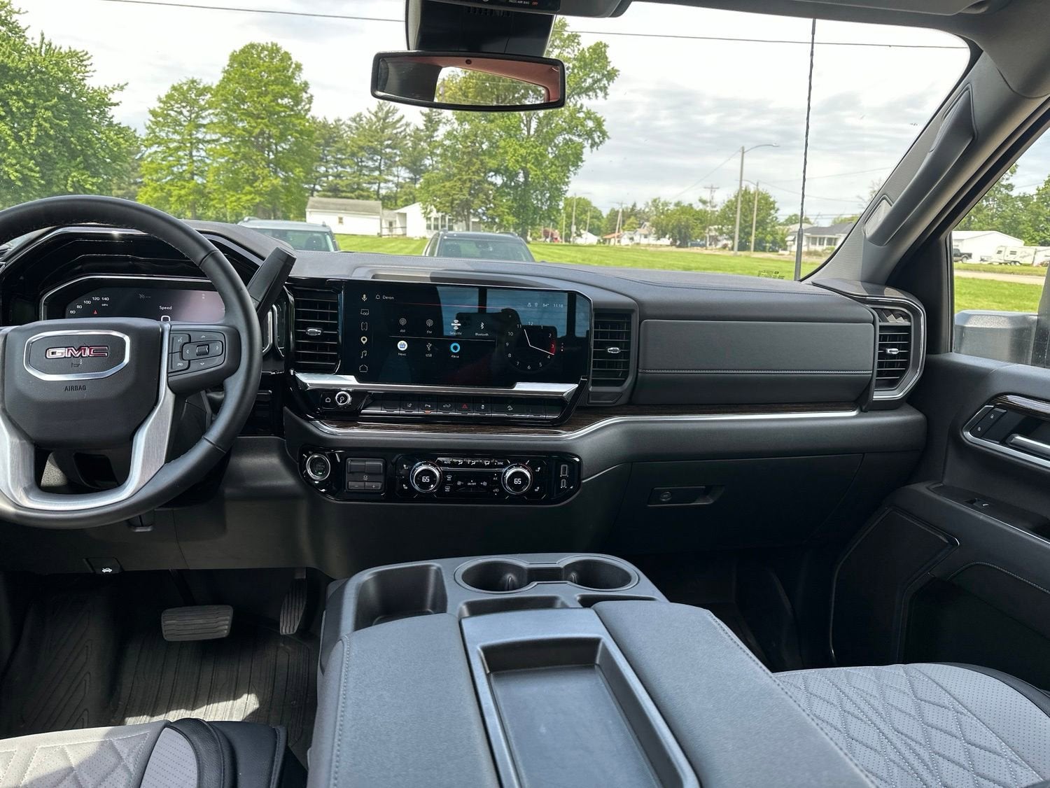 2025 GMC Sierra 2500 HD SLE