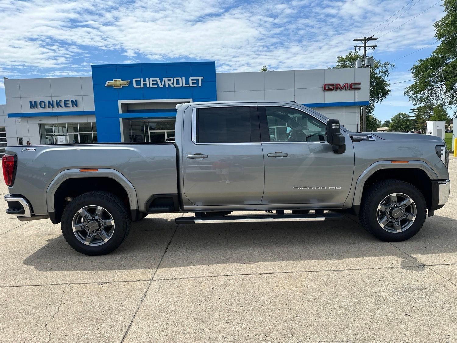 2025 GMC Sierra 2500 HD SLE