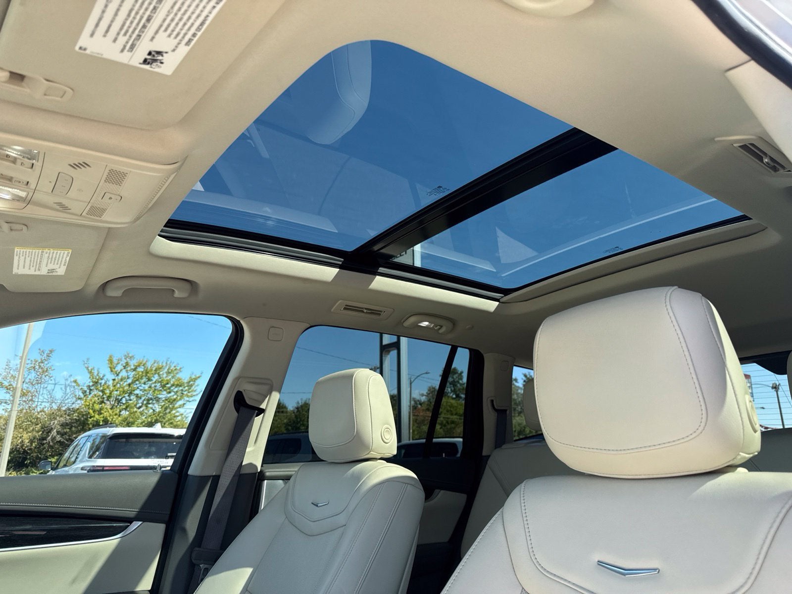 2023 Cadillac XT6 FWD Premium Luxury