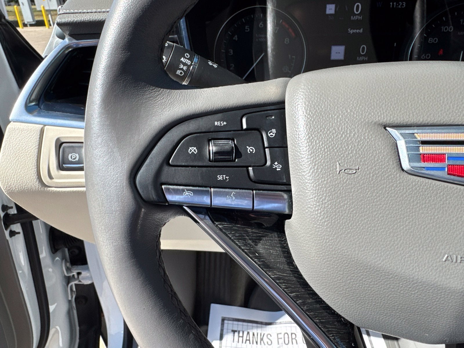 2023 Cadillac XT6 FWD Premium Luxury