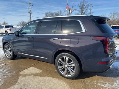 2025 Cadillac XT6 Premium Luxury