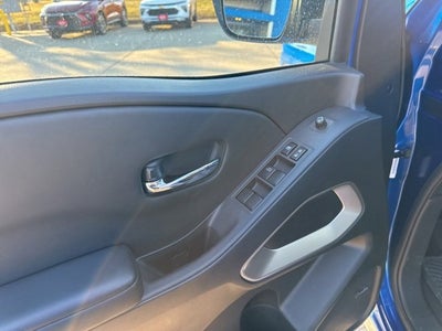 2025 Nissan Frontier SL