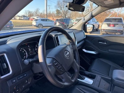 2025 Nissan Frontier SL