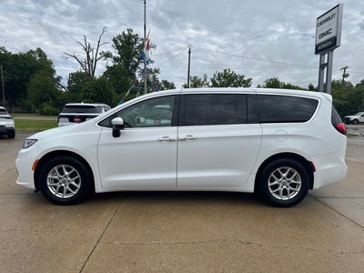 2023 Chrysler Pacifica Touring L