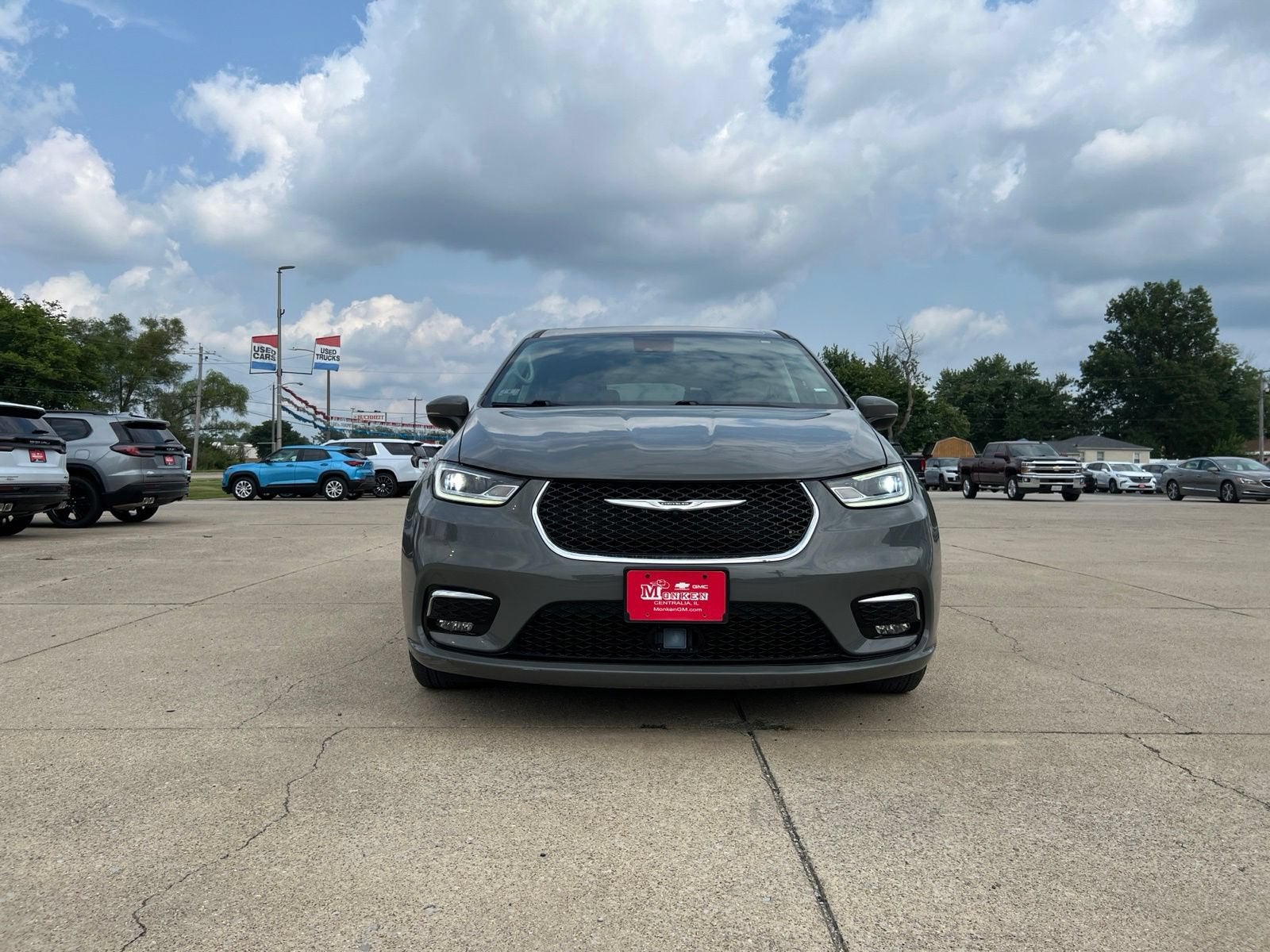 2023 Chrysler Pacifica Touring L