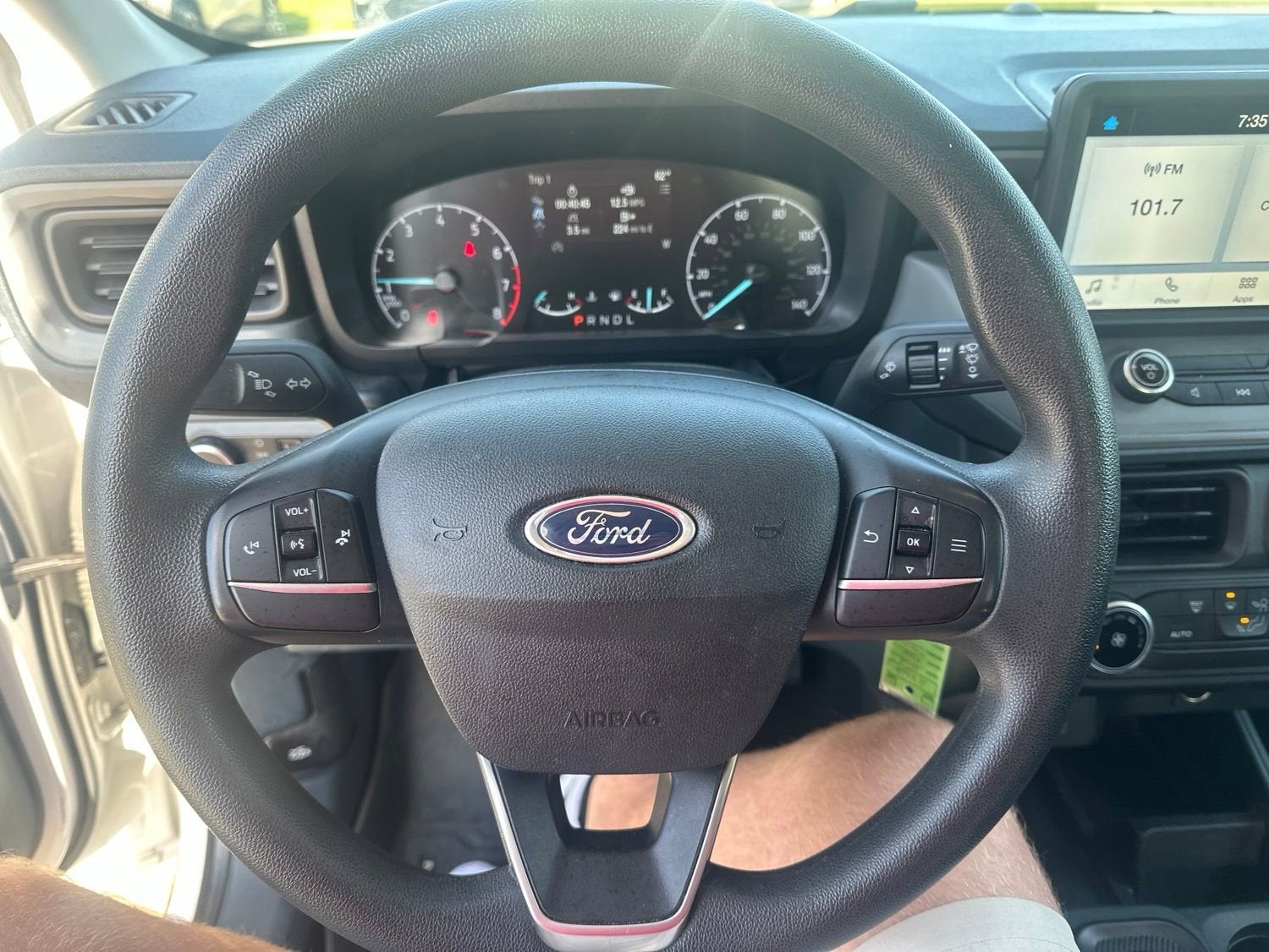 2022 Ford Maverick XL