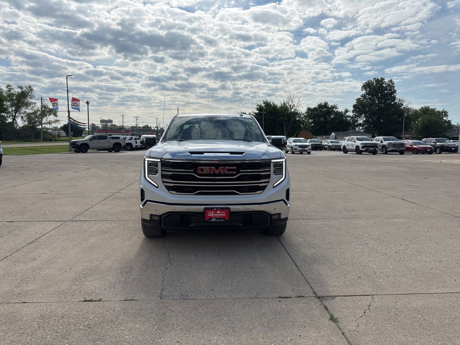 2025 GMC Sierra 1500 SLT