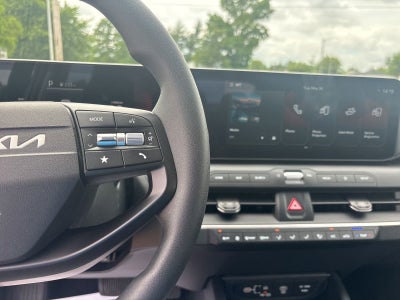 2025 Kia K4 LX