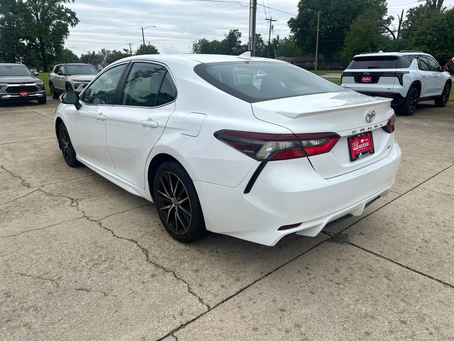 2024 Toyota Camry SE