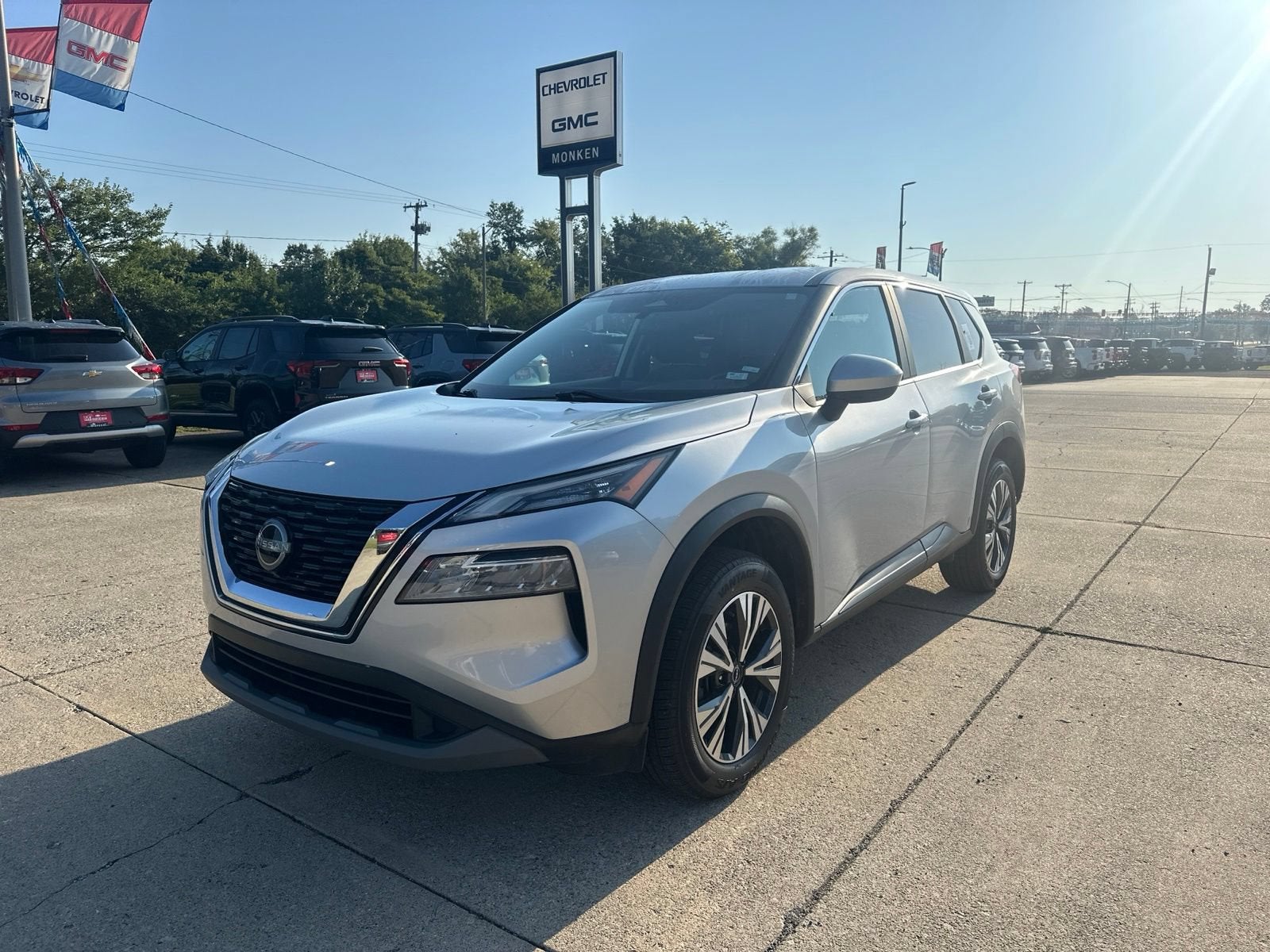 2023 Nissan Rogue SV