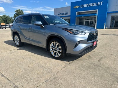 2024 Toyota Highlander LE